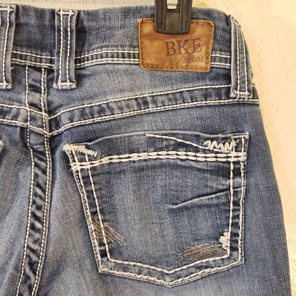 BKE Cropped Culture Jeans Womens Low Rise Medium Wash Size 28 - Picture 4 of 8